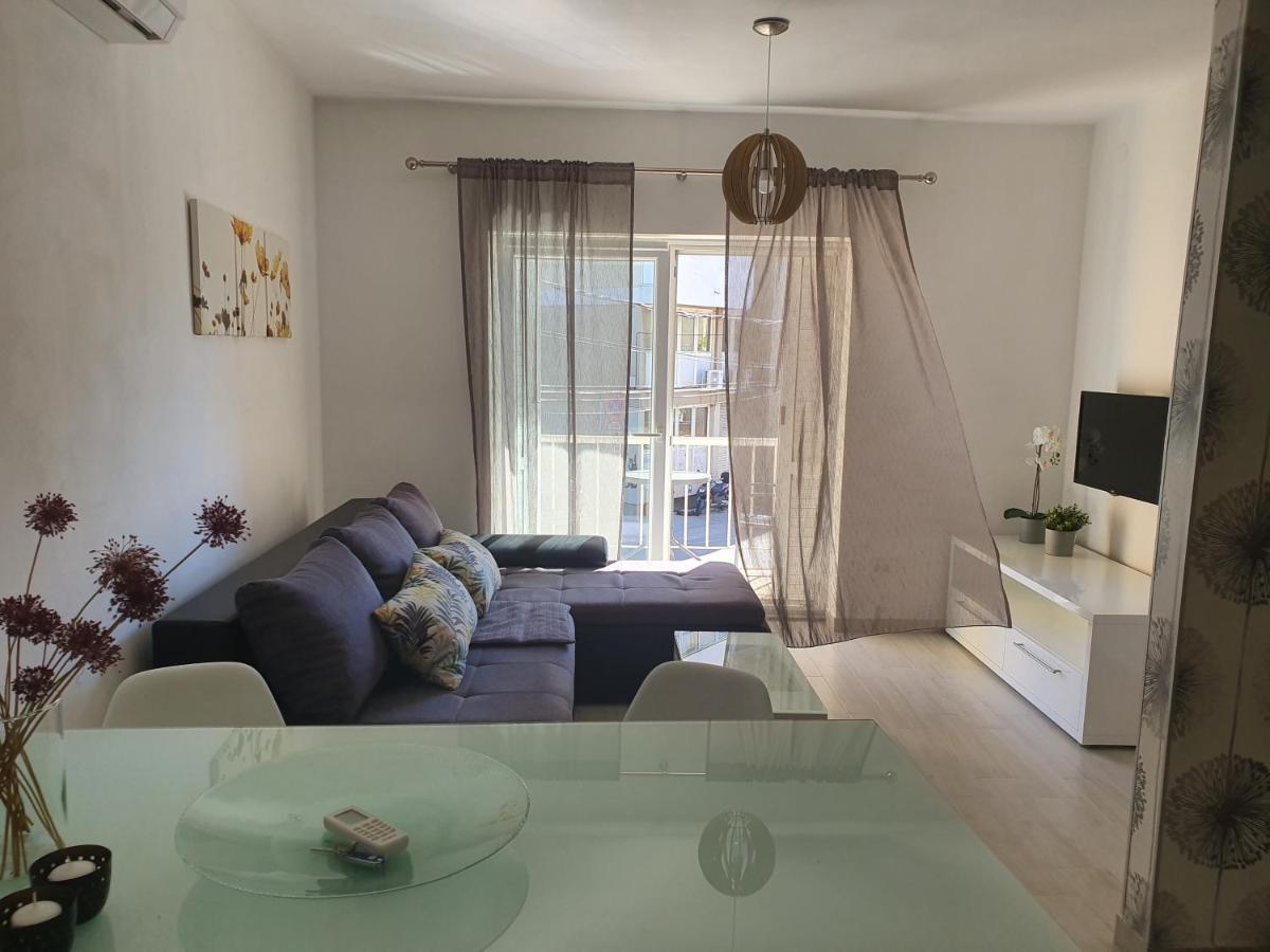 Apartment Tonka ชิเบนิก ภายนอก รูปภาพ
